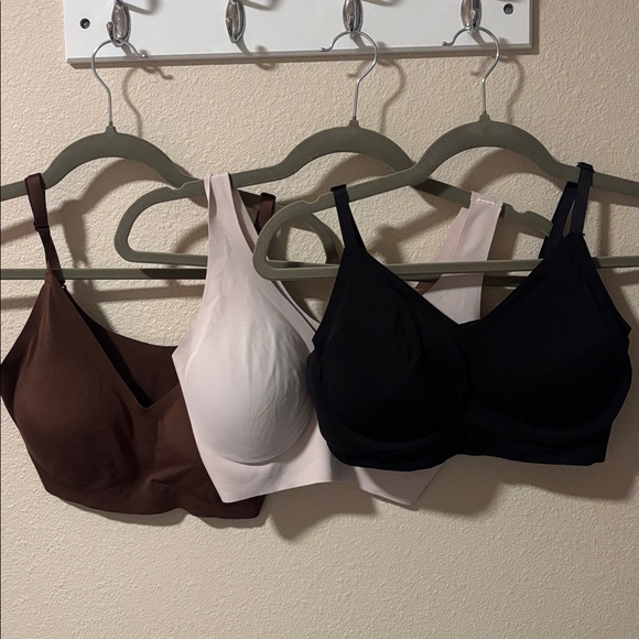 True Bra Bundle - Picture 1 of 5